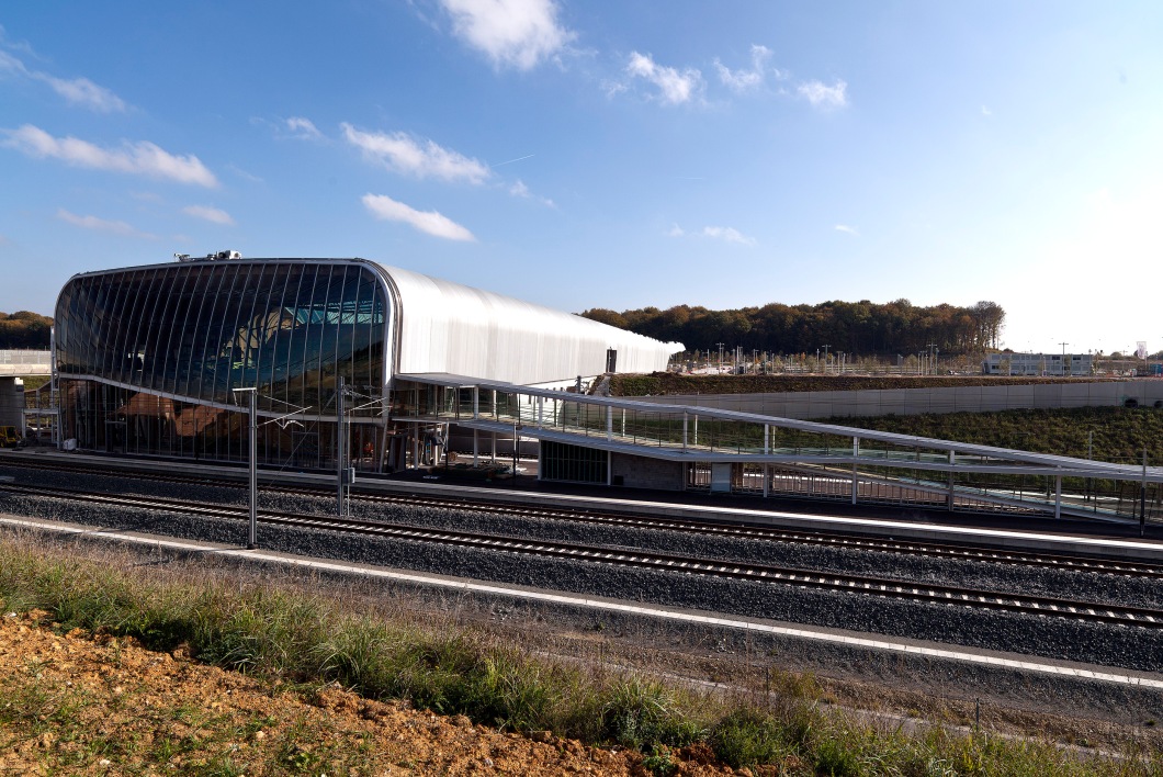 Gare_de_Belfort-MontbÃ©liard_TGV